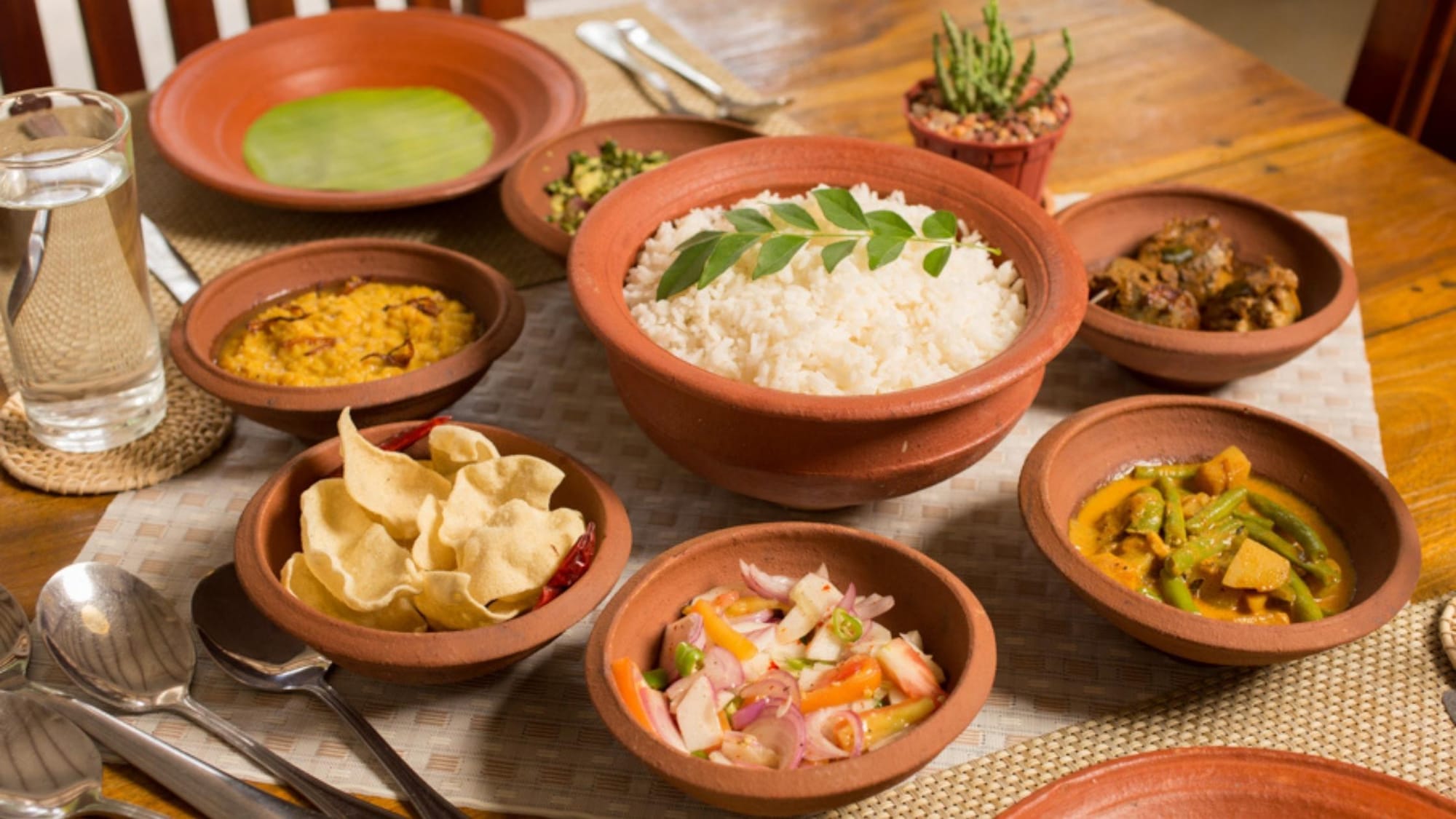 Spice Up Your Trip: A Culinary Tour of Sri Lanka’s Street Food