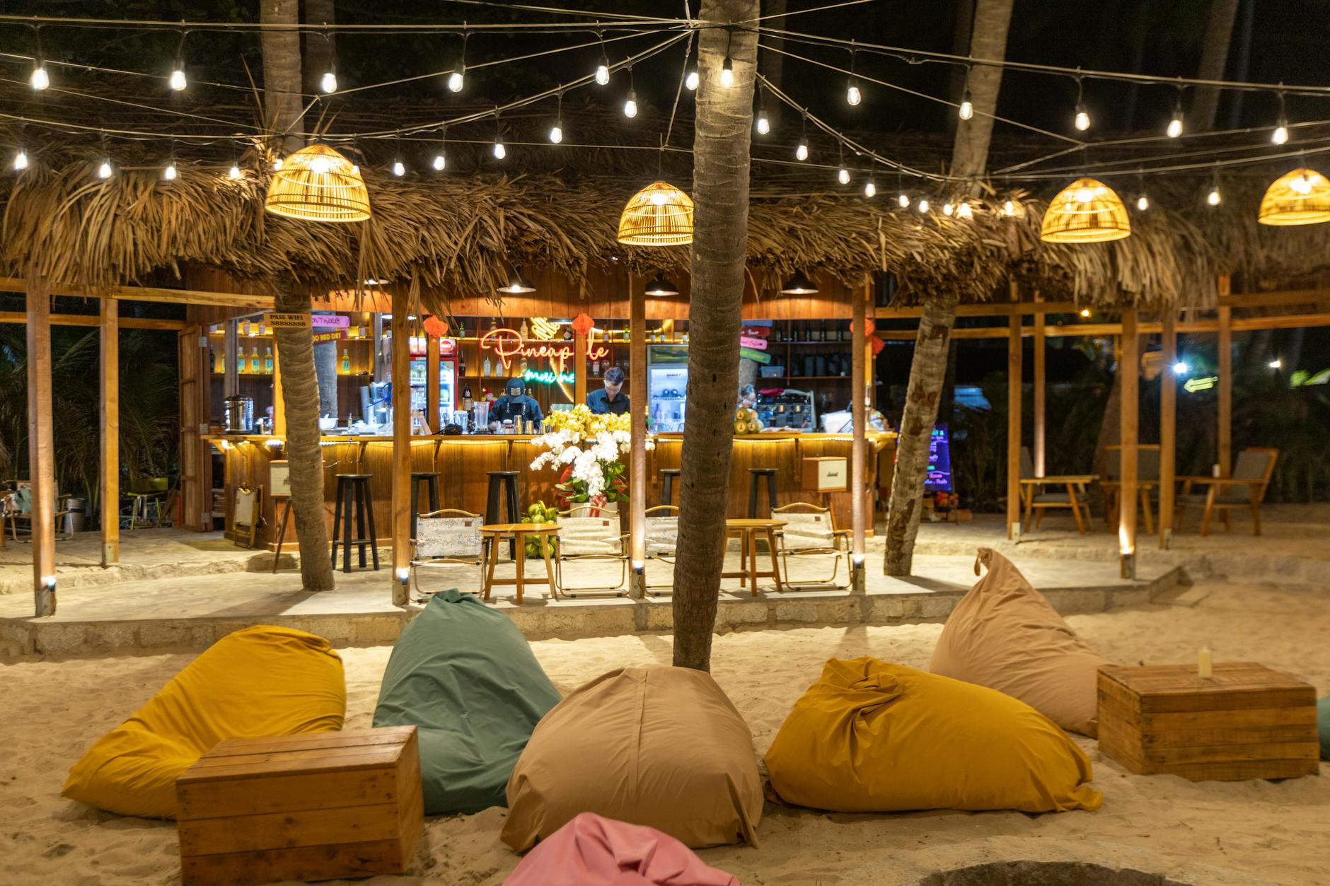 Discovering The Best Beach Nightlife In Sri Lanka